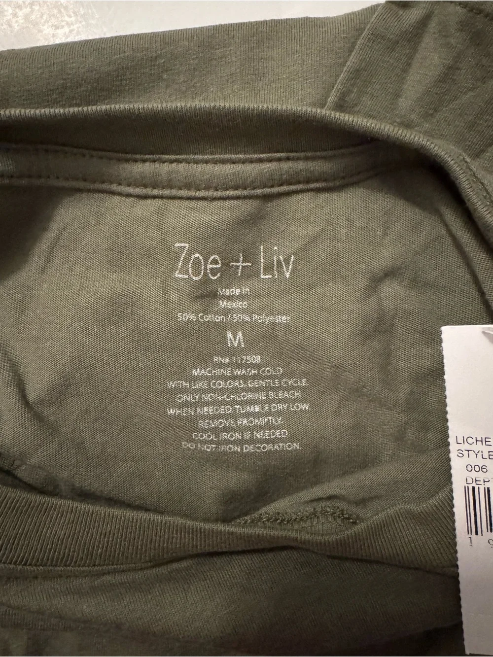 Olive Green Dachshund Graphic Dog T-Shirt - Brand: Zoe + Liv Adult medium